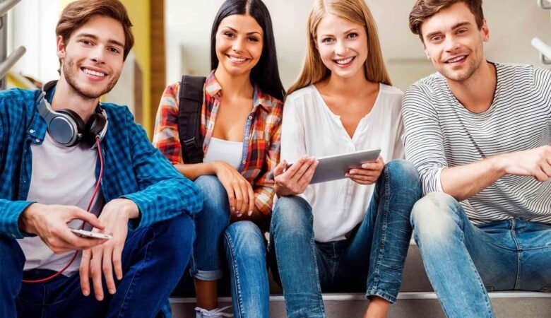 How to Lower Private Student Loan Payments in the United States